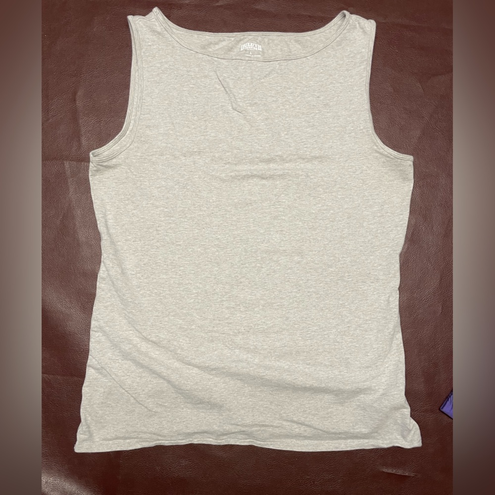 L - sleeveless grey t-shirt